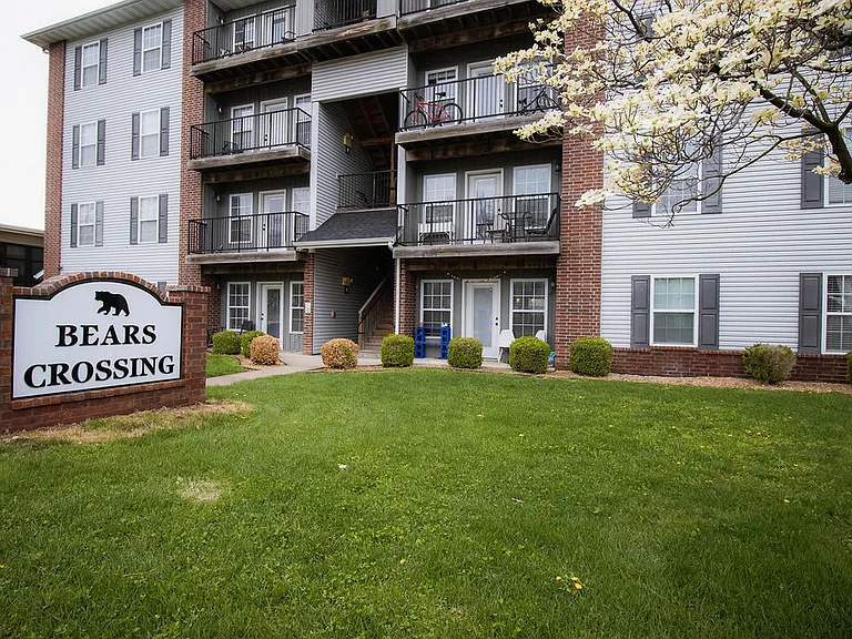 920 S National Ave #101 — Photo 1