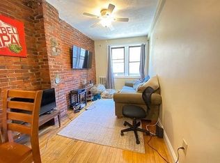 418 Hanover St #2, Boston, MA 02113
