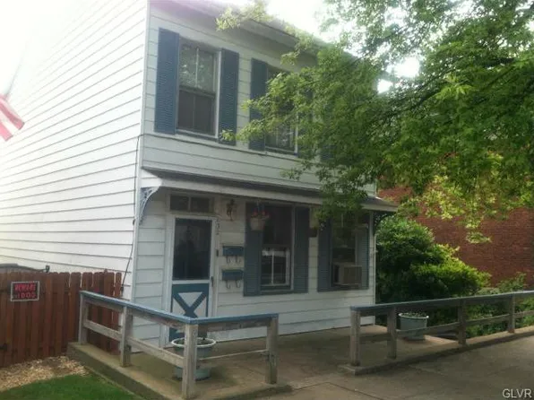 132 S 17th St, Easton, PA 18042