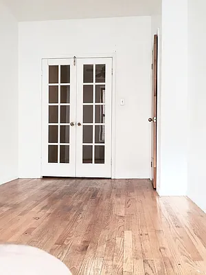 Rented by Warren T Real Estate Corp. | media 24