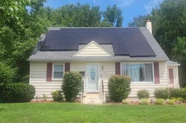 1st image of 107 Higgins Dr