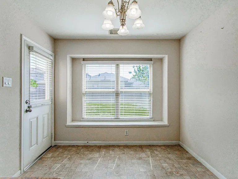14839 Swansea Harbor Ln — Photo 9