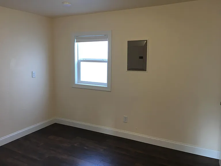 607 NW 48th St #A — Photo 12