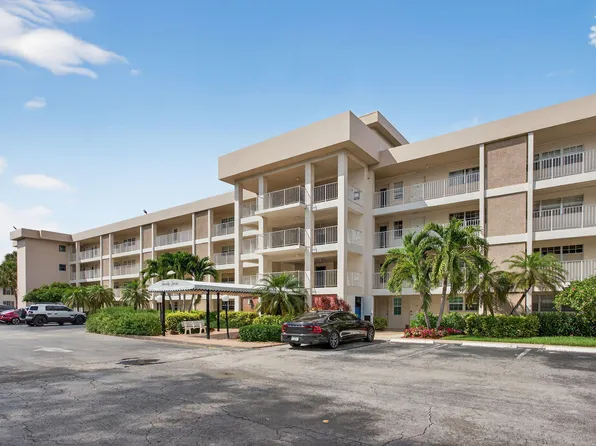 2651 S Palm Aire Drive #302, Pompano Beach, FL 33069
