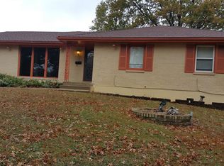 8613 Hawthorne Ave, Raytown, MO 64138