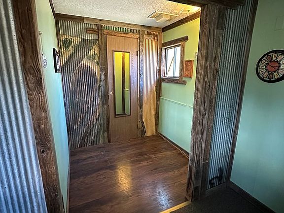 4th image of 40700 Highway 160 #4