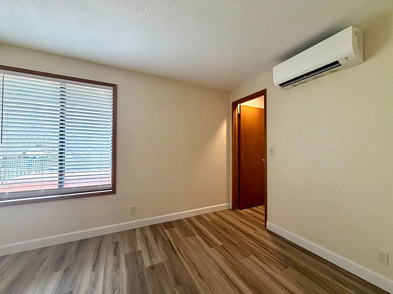 4461-4463 SW Garden Home Rd — Photo 17