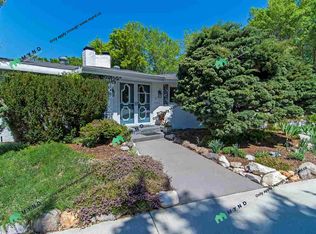 3325 E Hidden Valley Dr, Reno, NV 89502