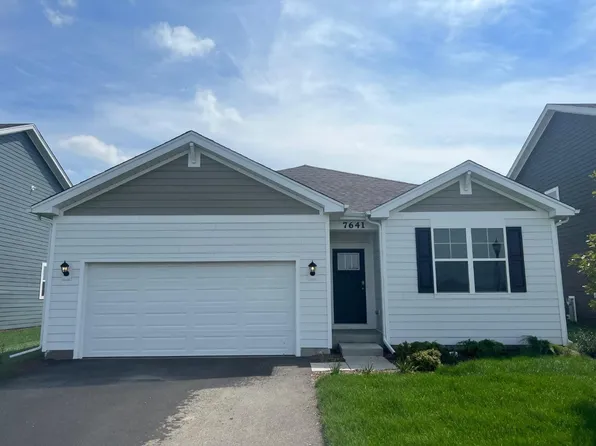 7641 W 105th Pl, Crown Pt, IN 46307