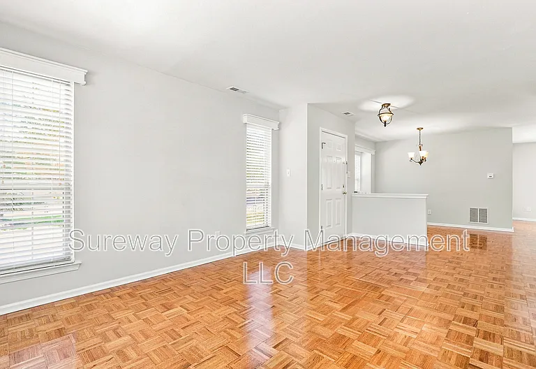 1 Periwinkle Ln — Photo 2