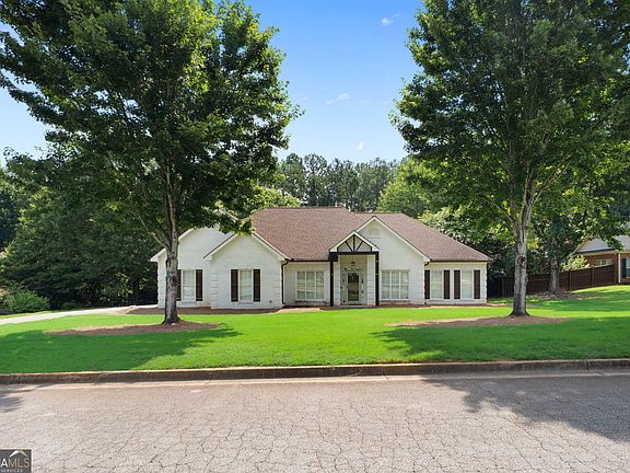 2nd image of 178 Ashley Dr