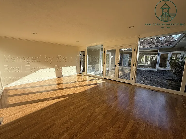 7042 Valley Greens Cir — Photo 25