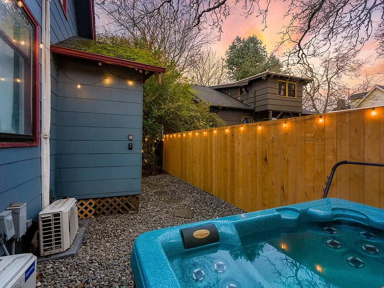 4500 NE Garfield Ave #ID1309844P — Photo 31
