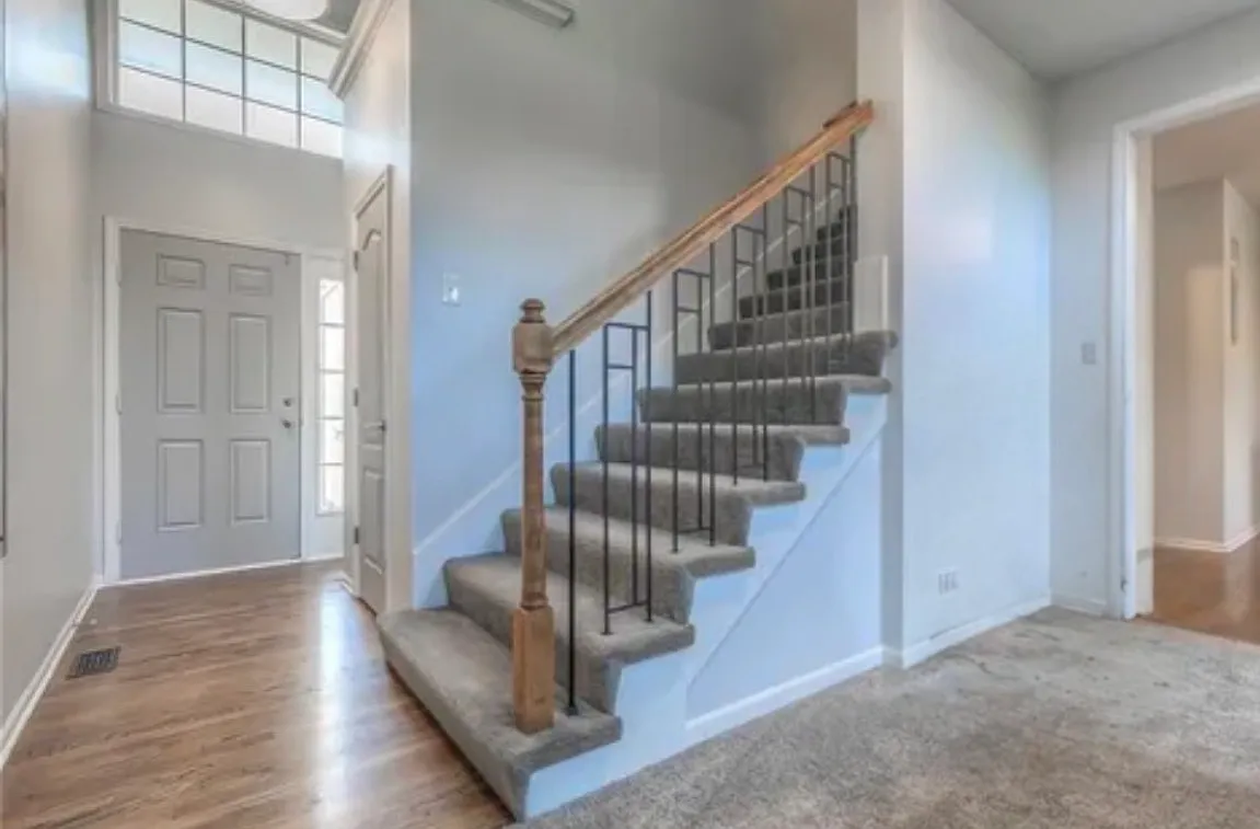 15533 Floyd St — Photo 2