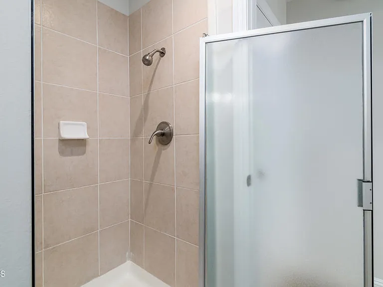 257 E Surfside Dr — Photo 17