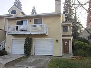 1st image of 213 Live Oak Cir