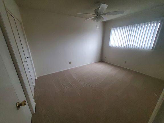 5th image of 3031 Montrose Ave APT 5