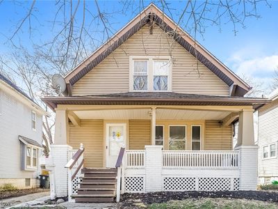 1042 Neptune Ave, Akron, OH, 44301