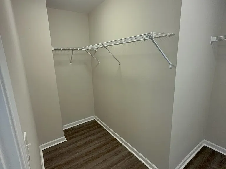 650 Pippin Dr — Photo 10