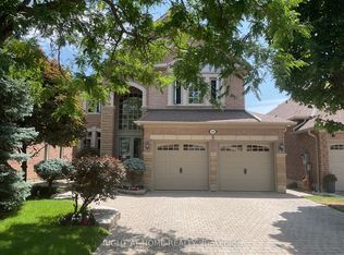 10 Red Ash Dr, Markham, ON L3S 4B6