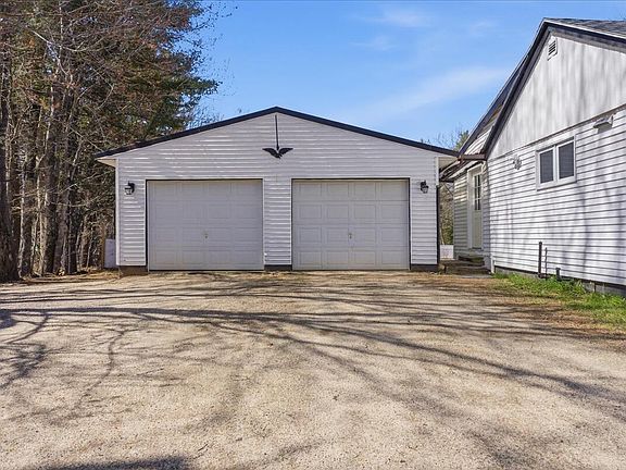 4th image of 304 Hardscrabble Road