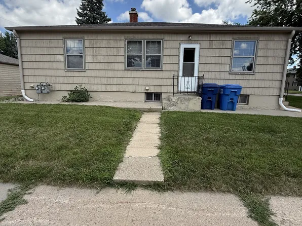 316 W 34th St, Sioux Falls, SD 57105