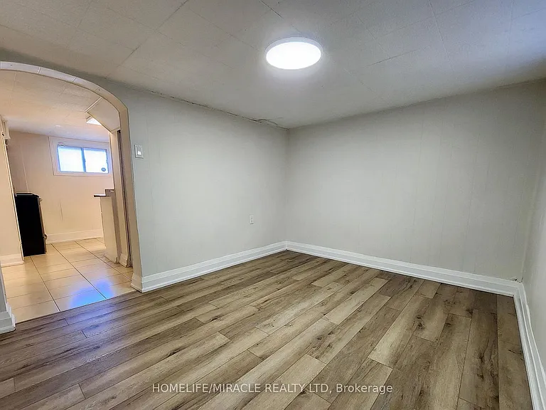 294 Fairfield Ave S #LOWER LEVEL — Photo 5