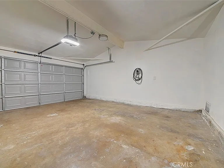 2044 W Spruce Ave — Photo 41