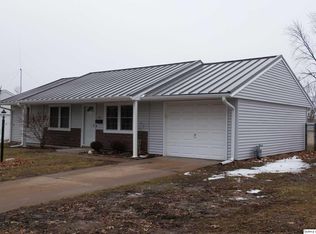 3711 State St, Quincy, IL 62305