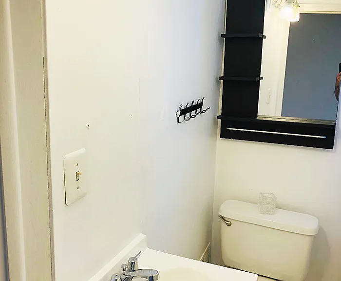 2529 S Mole St — Photo 9