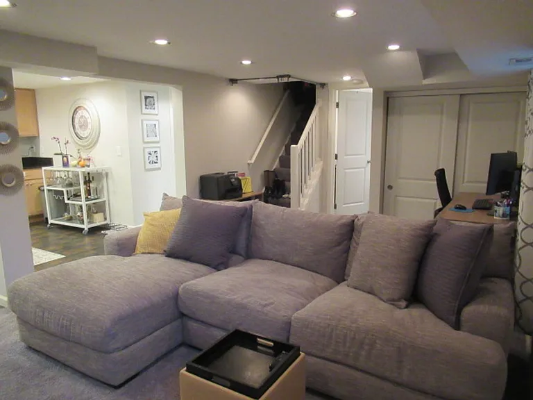 4725 35th Ave SW — Photo 13