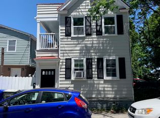 42 Ashton St APT A, Charleston, SC 29403