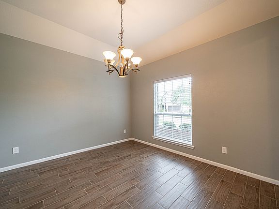 4th image of 20819 Kerby Pl