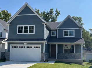 1029 Oxford St, Downers Grove, IL 60516