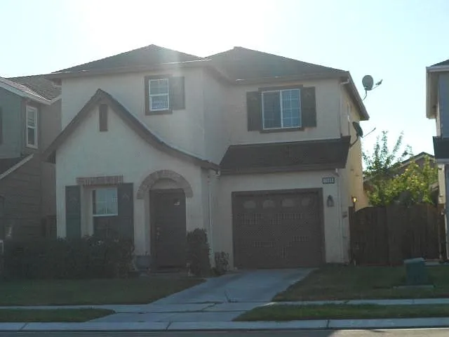 1580 Hearthsong Dr photo 1