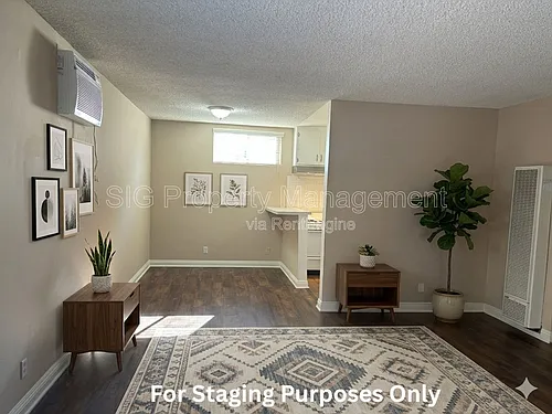 3104 Montrose Ave #6 Photo 1 3104 Montrose Ave #6 Photo 1