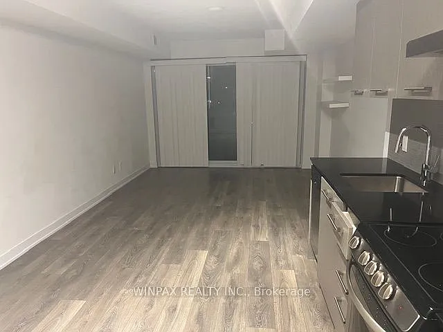 87 Peter St #908 — Photo 2