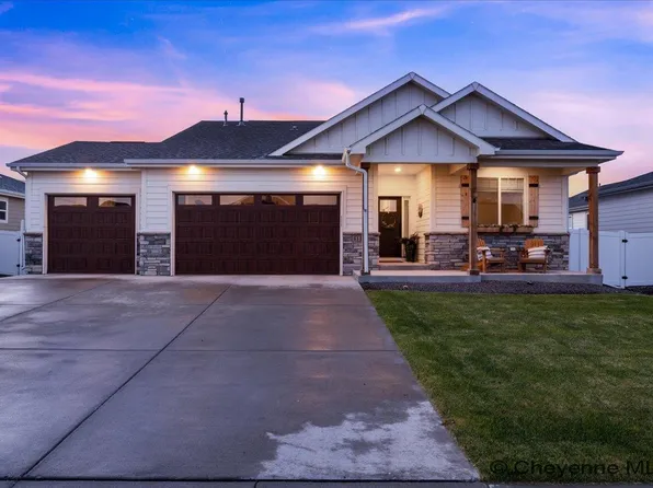 5504 Carmel Dr, Cheyenne, WY 82009