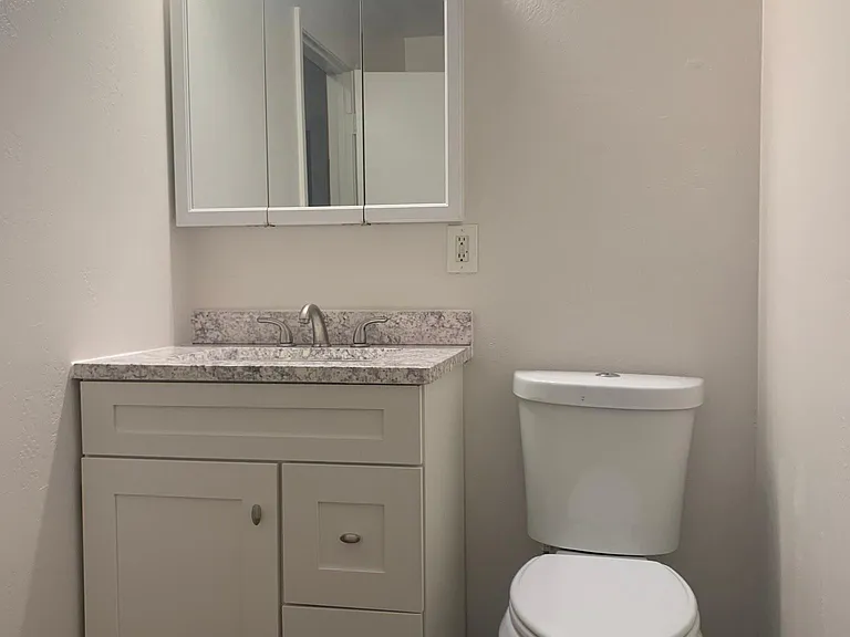 190 Chestnut Ave — Photo 10
