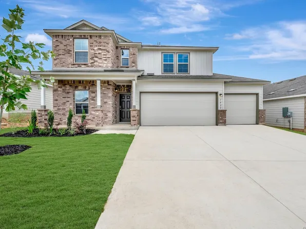 1025 Eagle Crossing, Seguin, TX 78155
