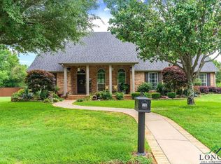 510 Creekside Dr, Marshall, TX 75672