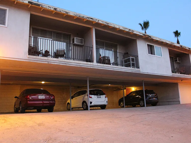 carport