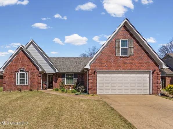 1384 Pendulum Dr, Hernando, MS 38632