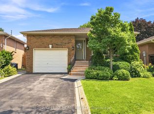 39 Dante Ct, Vaughan, ON L4L 7V5
