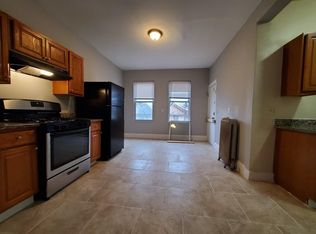 8 Wardman Rd #3, Roxbury, MA 02119
