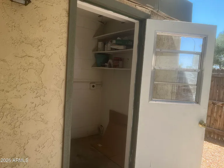 5902 W Townley Ave — Photo 34