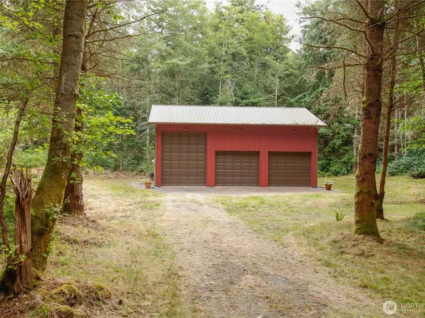 710 Island Ridge Way, Coupeville, WA 98239