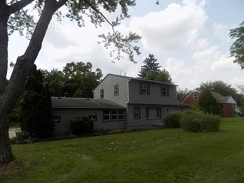 3565 Crooks Rd Photo 1