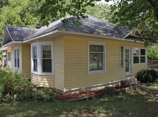 22075 Main St, Reeds Spring, MO 65737