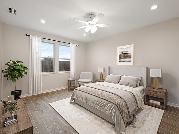 4th image of 101 San Antonio Dr